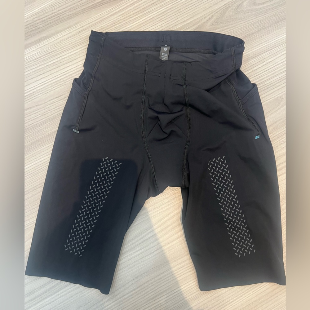Black Lululemon Athletic compression shorts